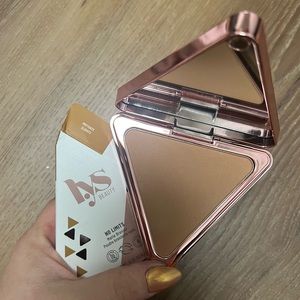 LYS Beauty No Limits Matte Bronzer